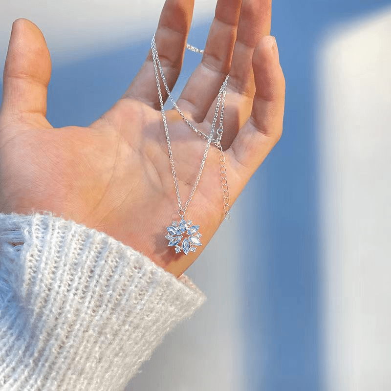 Sky Blue Snowflake Collarbone Necklace for Girls - Fashionable Pendant Jewelry for Birthdays and Anniversaries