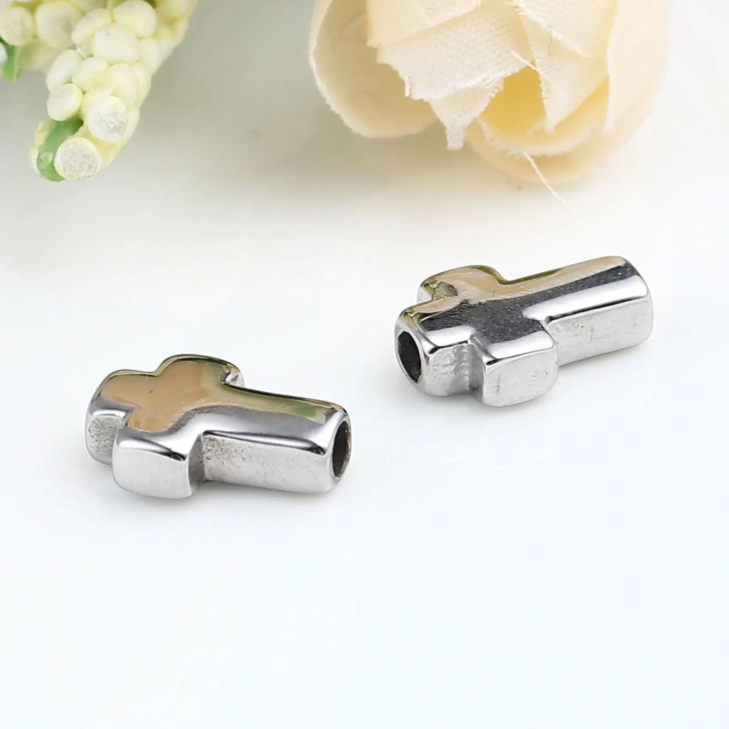 New Trend Stainless Steel Religious Cross Beads in Gold Color 14mm x 10mm with 2.7mm Hole