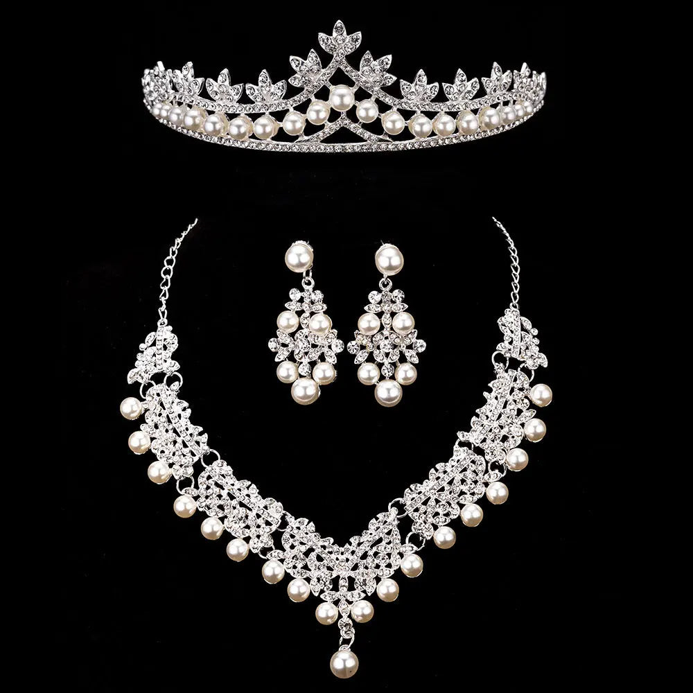 Bride's Crystal Pearl Jewelry Set - Stunning Rhinestone Choker, Earrings & Tiara for Your Dream Wedding H052 3PCS Pearl