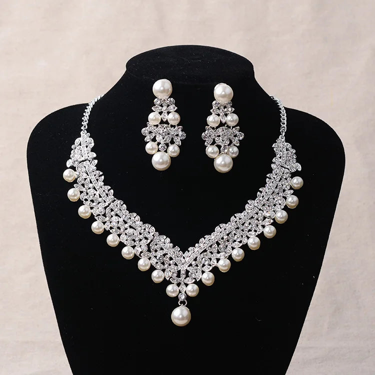 Bride's Crystal Pearl Jewelry Set - Stunning Rhinestone Choker, Earrings & Tiara for Your Dream Wedding H015 Set Pearl
