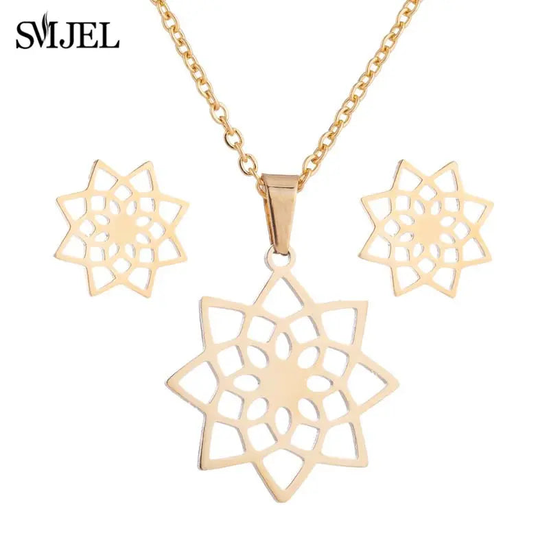 Elegant Stainless Steel Animal Necklace for Women - Rabbit Charm and Paw Print Design