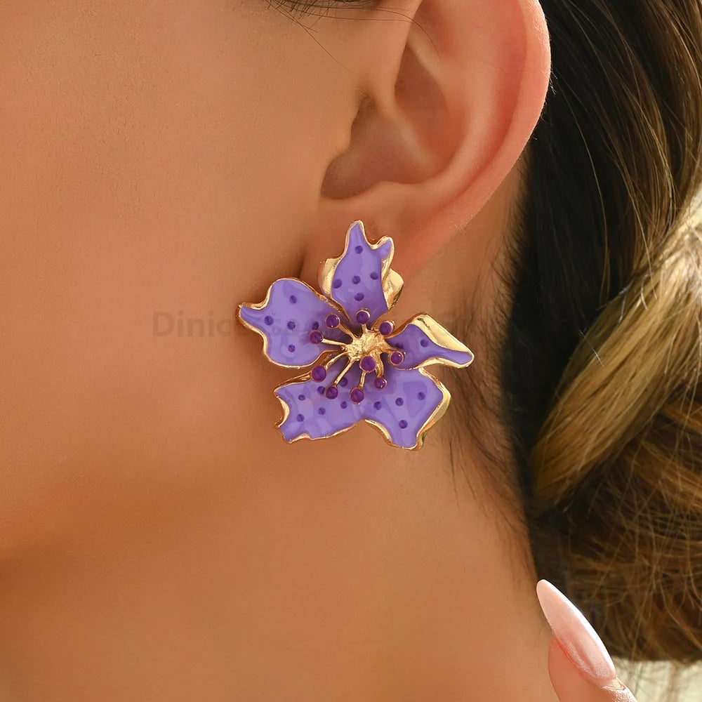 Elegant Asymmetric Petal Flower Earrings for Women - High Quality Fashion Jewelry