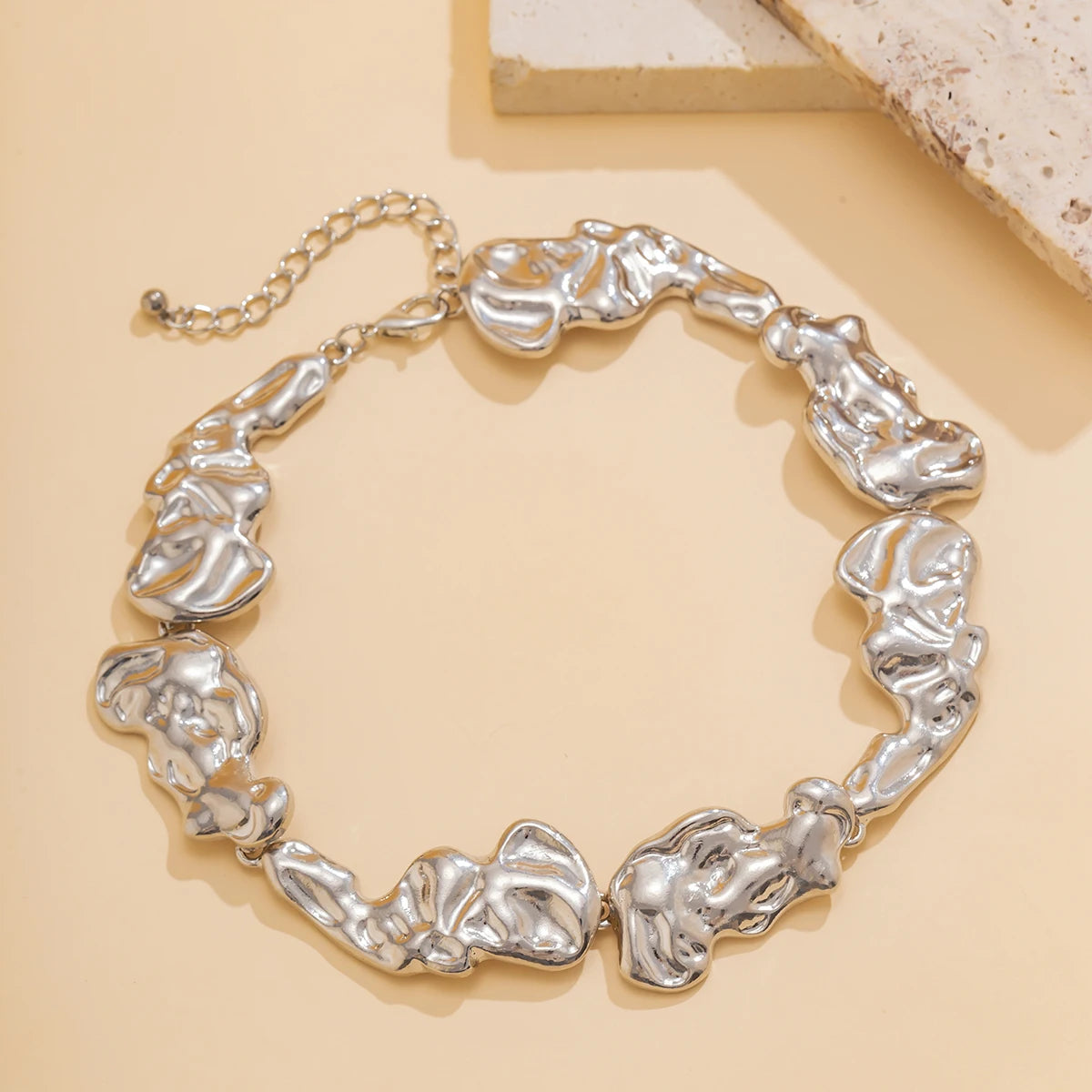 Lacteo Bold Irregular Metal Chain Collar Necklace for Women Fashionable Heavy Metal Choker Jewelry