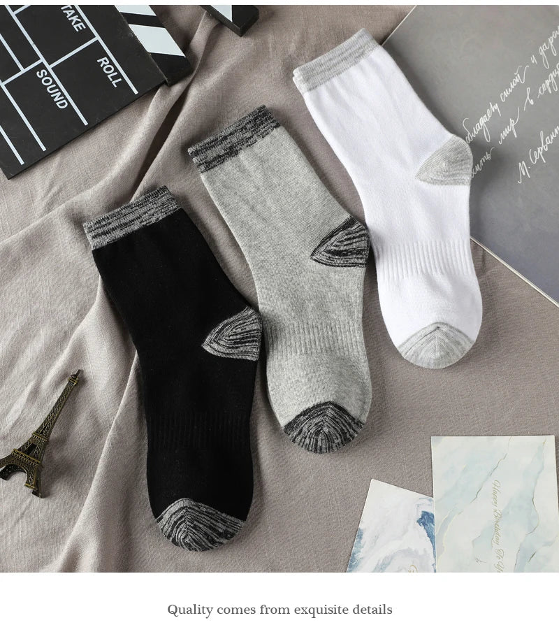 5 Pairs Men’s High Quality Autumn Winter Crew Socks Comfortable Long Black Sports Hiking Running Socks Size 38-44