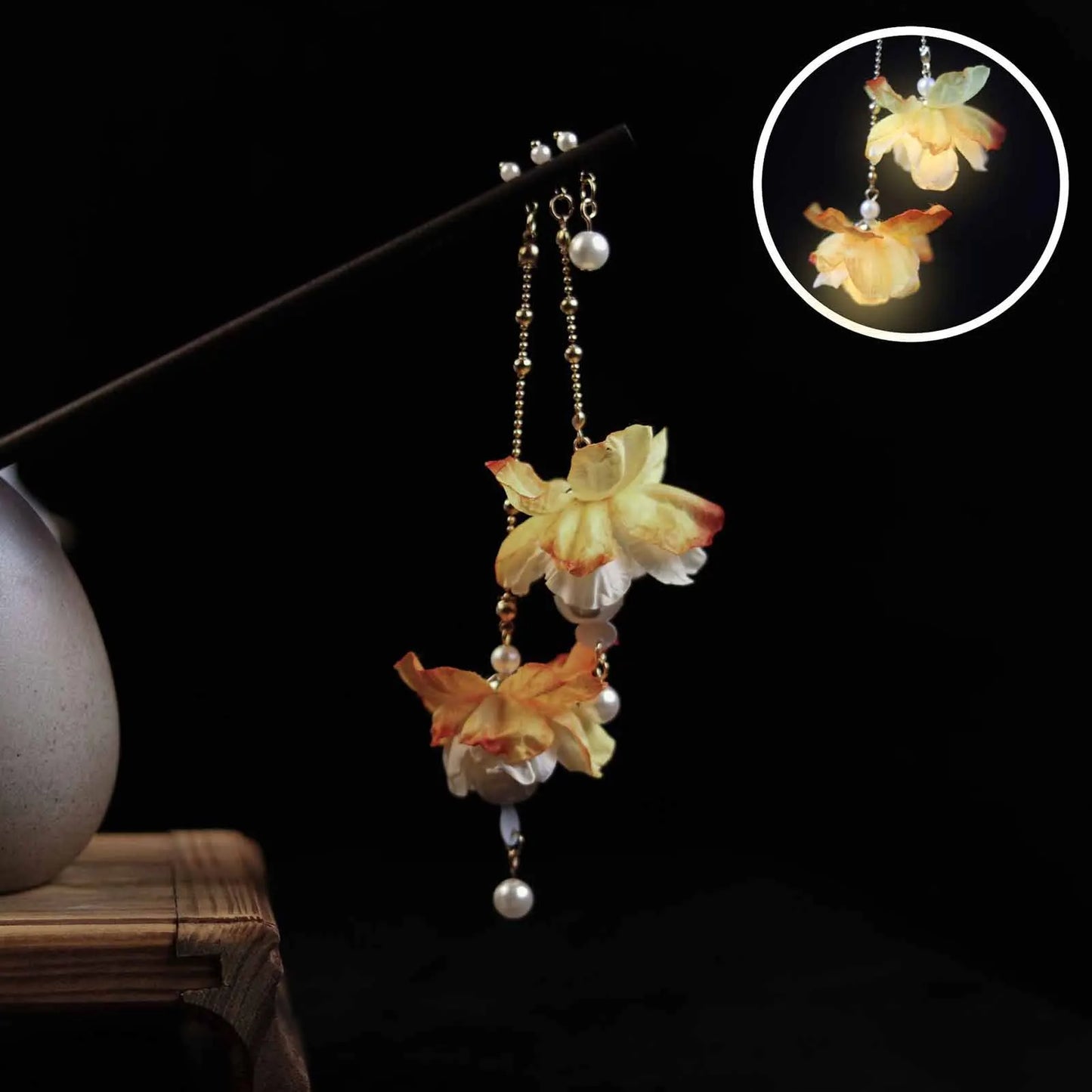 Vintage Luminous Tassel Hairpin Wooden Hanfu Hair Stick Elegant Chinese Headdress Gift