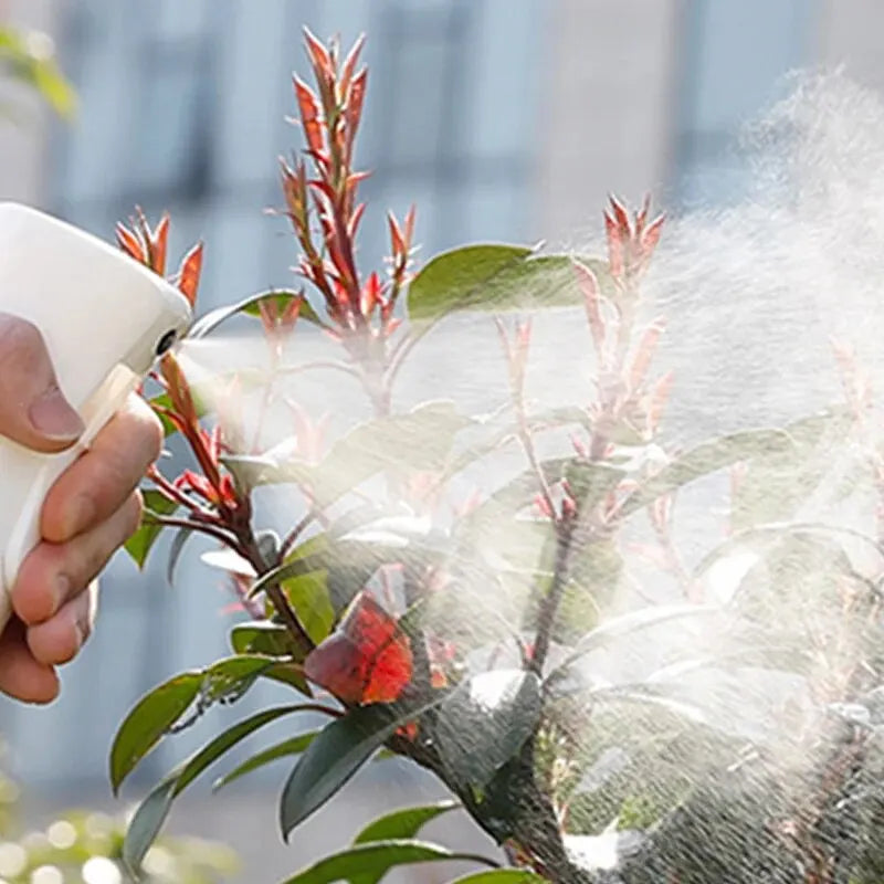 Continuous Gradient High Pressure Spray Bottle 200ML for Beauty and Garden Use
