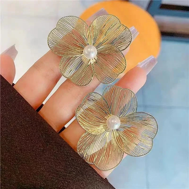 LATS Unique Metal Flower Stud Earrings for Women – Fashionable Wedding and Birthday Jewelry