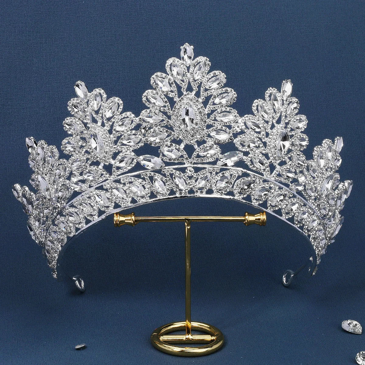 Luxury Bride Tiara - Baroque Crystal Crown with Rhinestones, Top-Rated Wedding Accessory Silvery