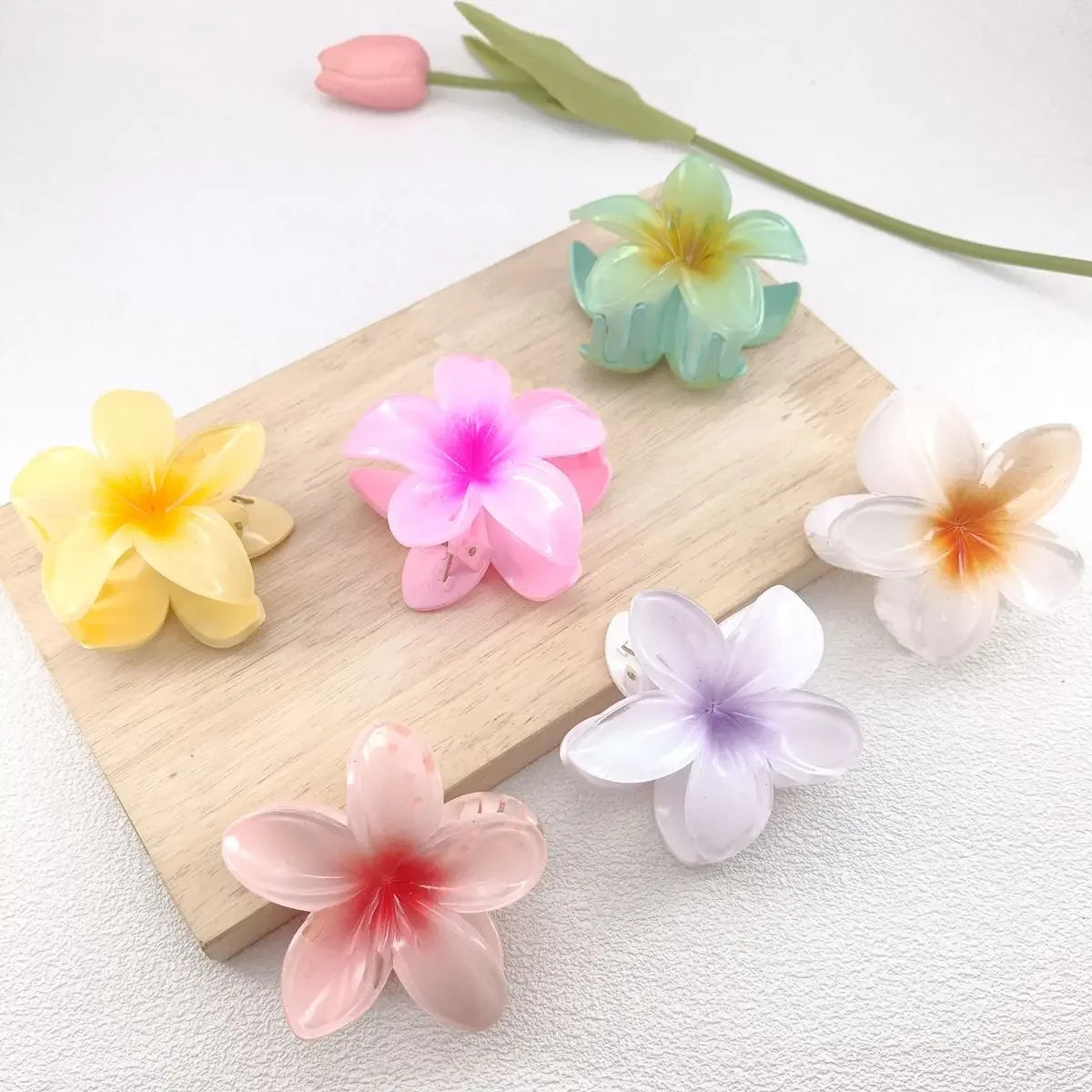 Beach Chic Gradient Flower Hair Accessories Set - Summer Hawaiian Style Hairpins and Claw Clips for Women