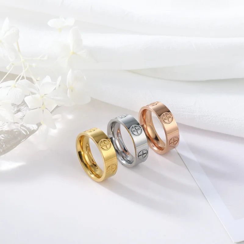 Luxurious Gold Stainless Steel Cross Rings for Couples – Timeless Wedding Jewelry Gift