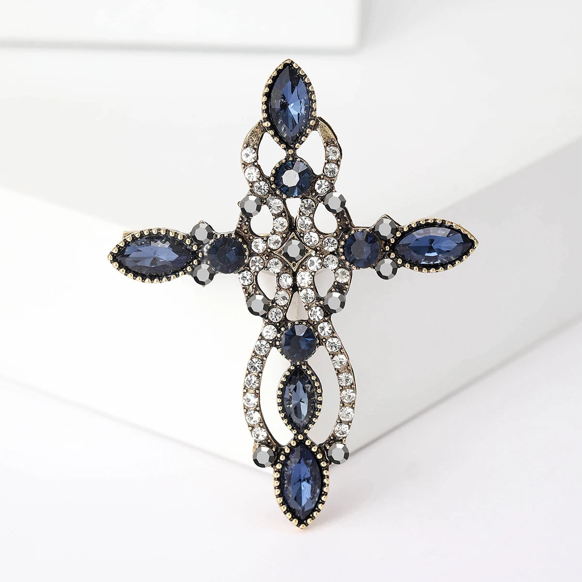 Rhinestone Cross Brooches for Women Stylish Floral Pins Perfect for Parties and Gifts