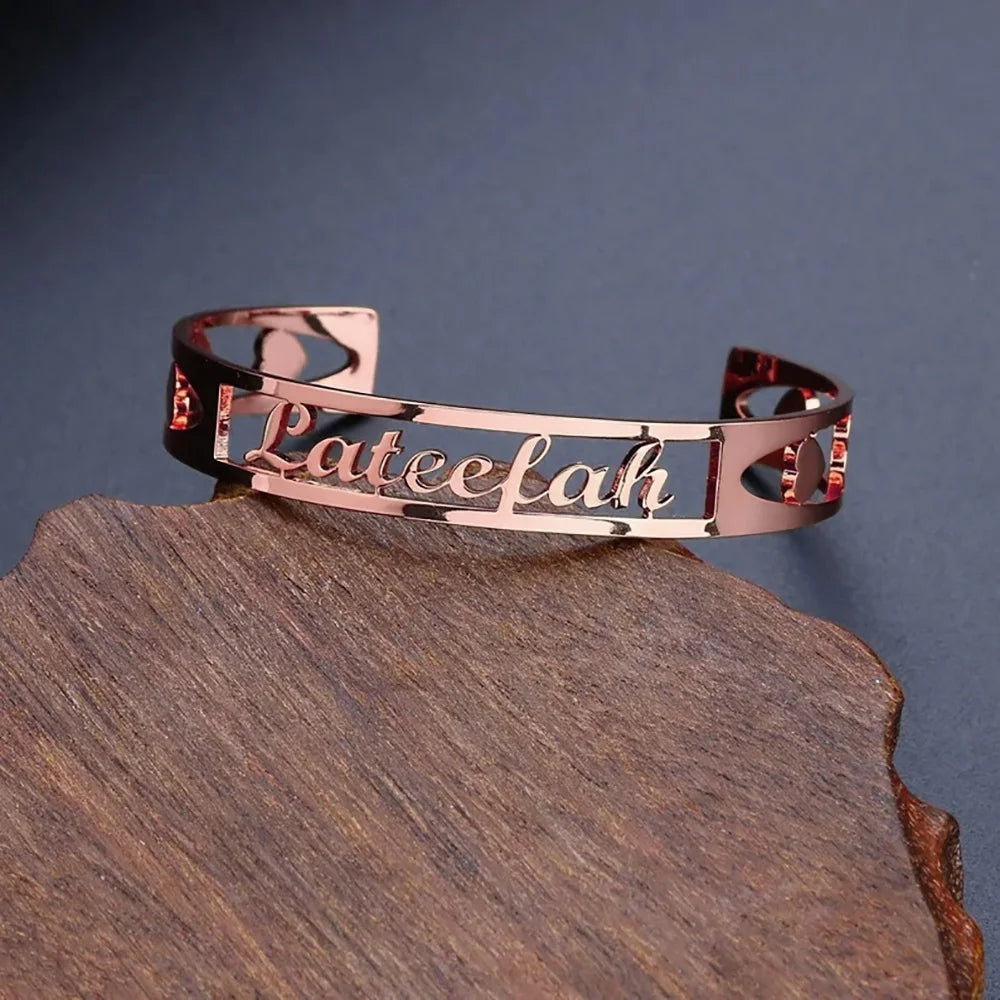 Custom Name Bracelet Hollow Heart Gold Bangle Fashion Jewelry Valentine's Day Gift