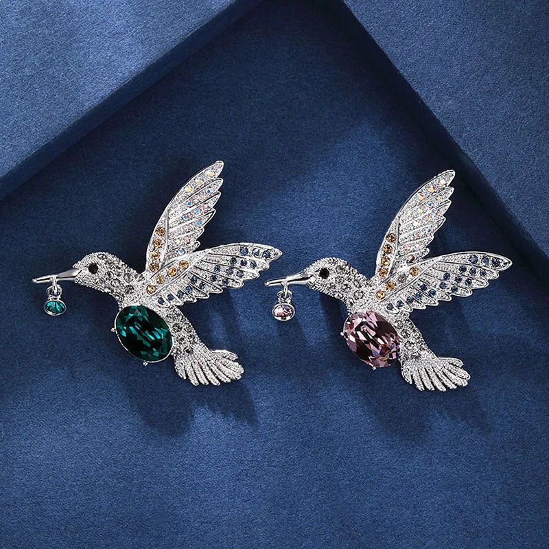 Elegant Crystal Hummingbird Brooch for Women - Versatile Zinc Alloy Corsage Pin for Banquets