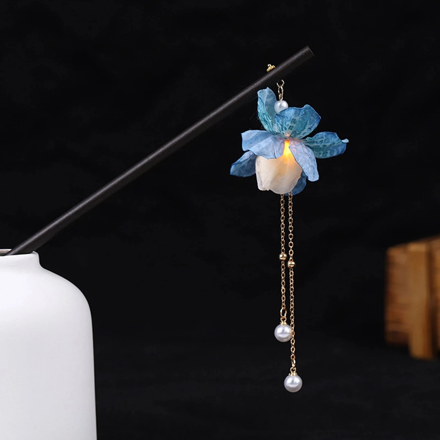 Vintage Luminous Tassel Hairpin Wooden Hanfu Hair Stick Elegant Chinese Headdress Gift