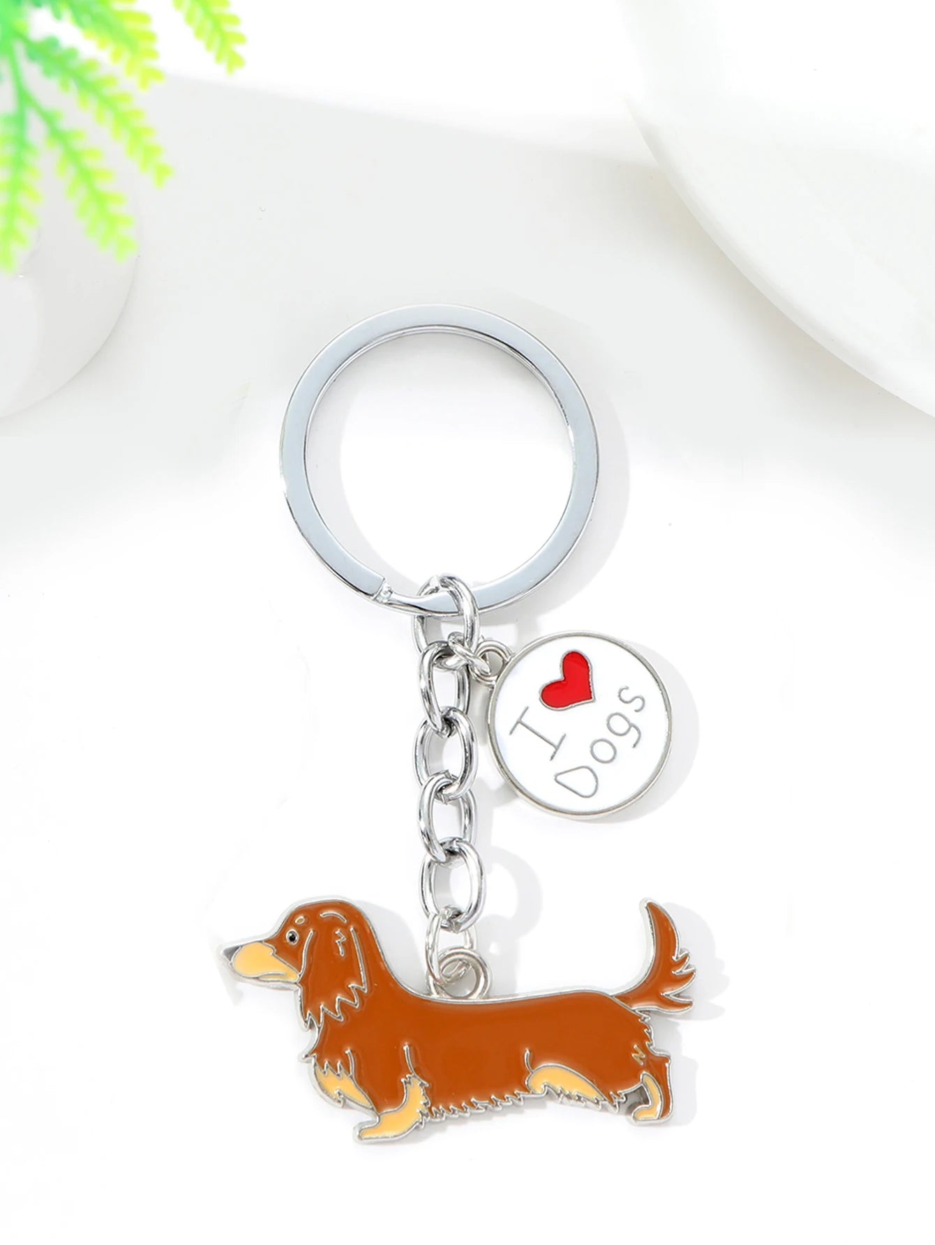 Alaska Husky Cartoon Dog Keychain for Pet Lovers - Cute Silver Zinc Alloy Accessory for Men and Women