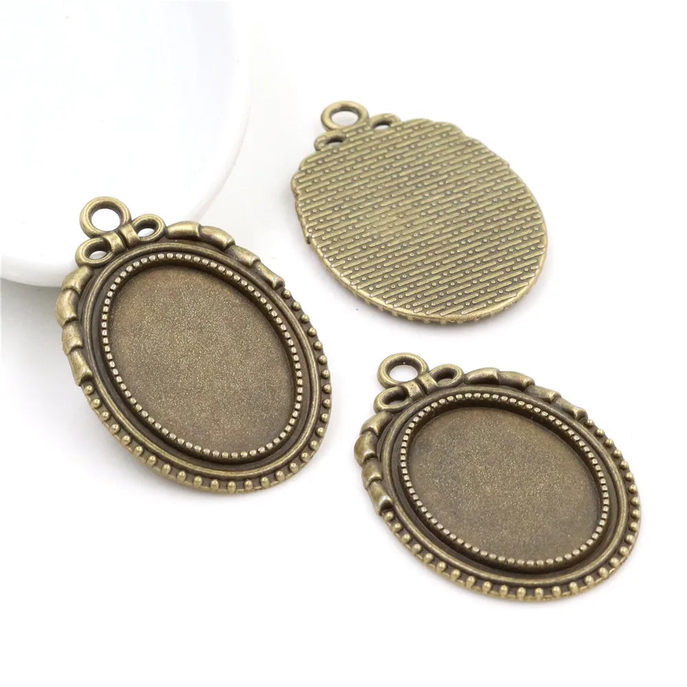 Antique Finish Cameo Cabochon Bracelet Setting Trays in Gold Silver Bronze and Rhodium 10 Pack