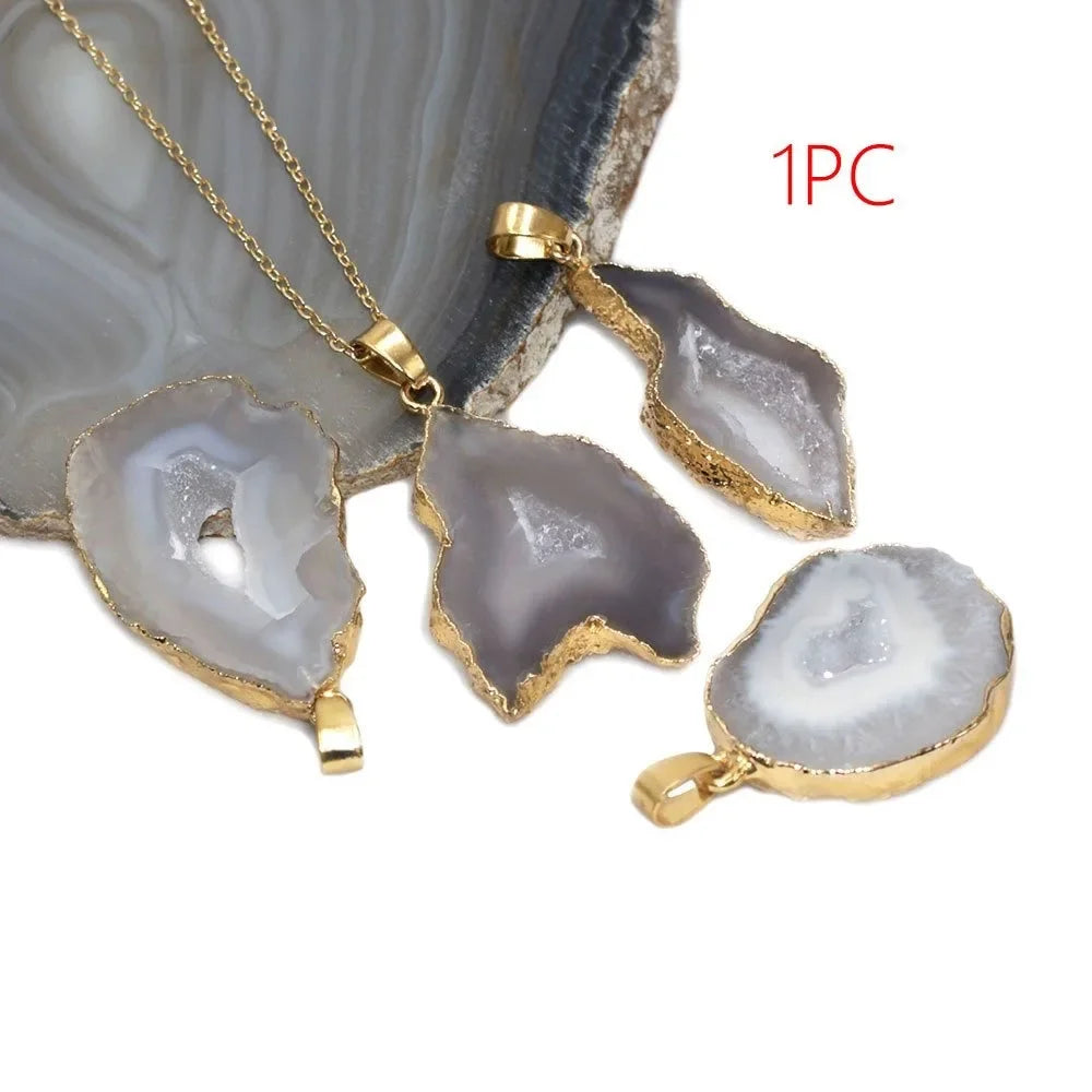 Natural Healing Agate Crystal Pendant Necklace for Women - Reiki Chakra Jewelry Gift