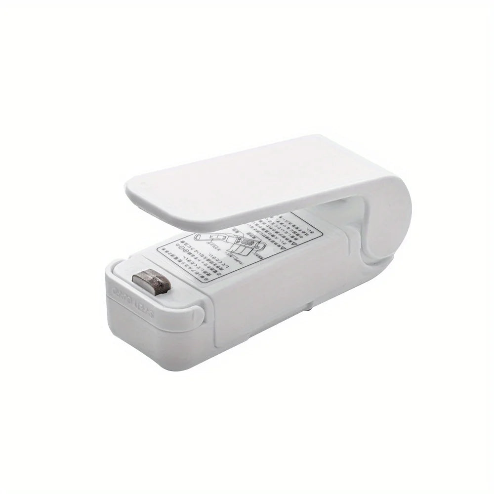 Mini Sealing Machine: Portable Plastic Snacks Sealer Artifact WHITE