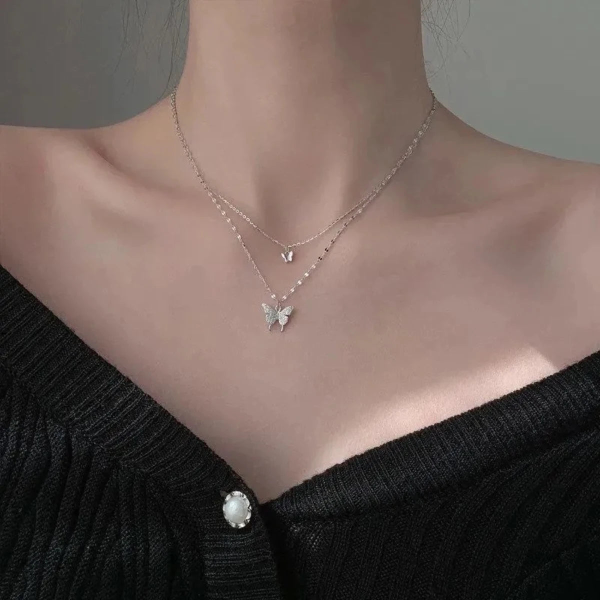 Sparkling Double Layer Butterfly Necklace for Women Exquisite Jewelry for Parties and Gifts 80200101