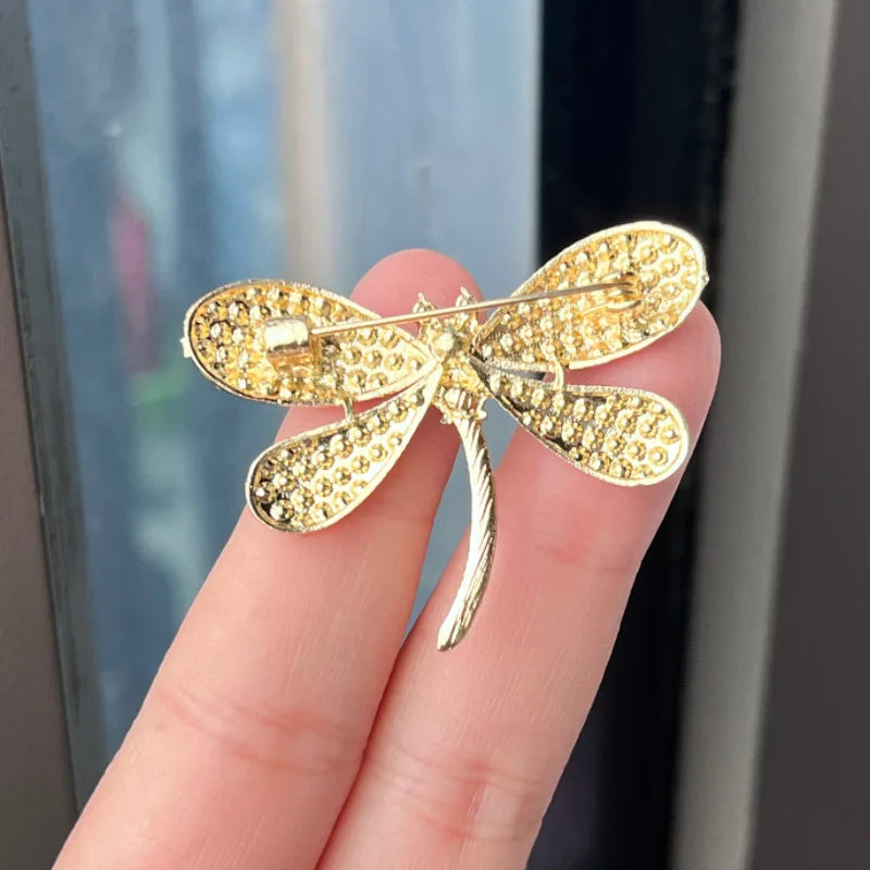 Elegant Dragonfly Brooch for Women - Chic Corsage Pin for Suit and Party Wear