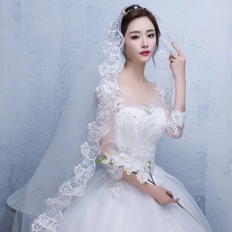Elegant Two-Layer Tulle Bridal Veil with Comb for Wedding Day Charm