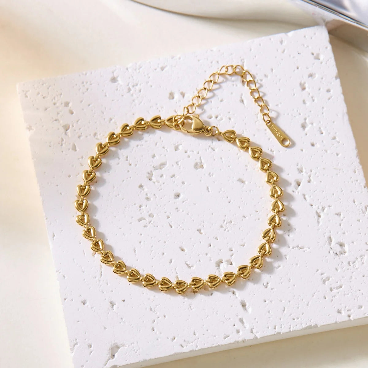 Stainless Steel Hollow Love Heart Bracelets for Men and Women Adjustable Minimalist Bangles Romantic Party Jewelry