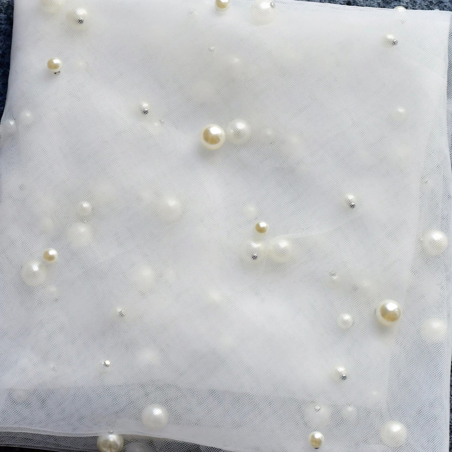 Pearls Bridal Veil Soft 1 Tier Beaded Wedding Veil Cathedral Length with Comb Elegant Wedding Accessories