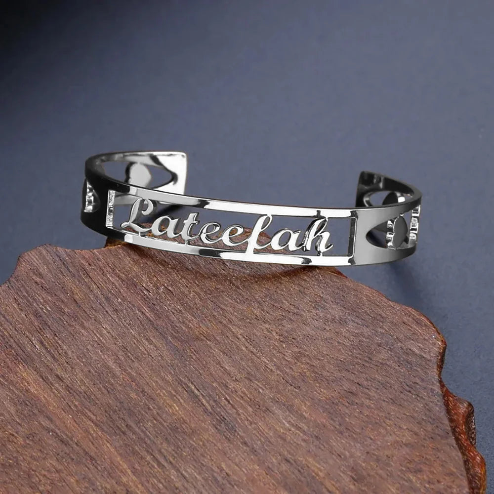 Custom Name Bracelet Hollow Heart Gold Bangle Fashion Jewelry Valentine's Day Gift