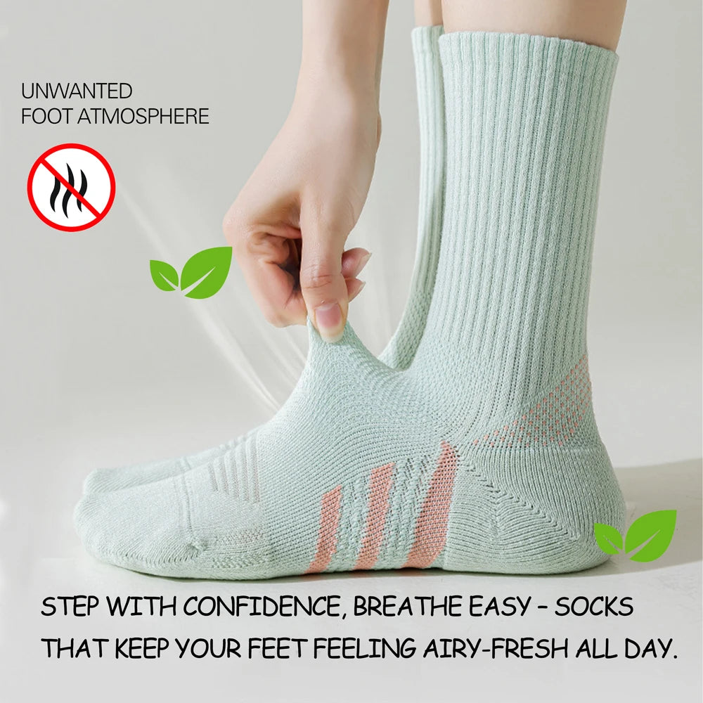 Women Mid Calf Arch Support Cushioned Sports Socks For Tennis