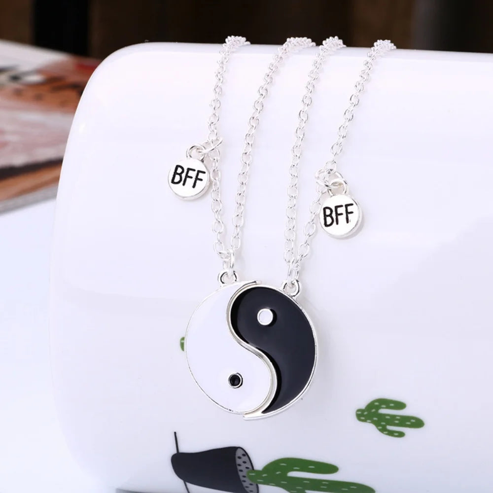 Best Friend Taichi Magnetic Pendant Necklaces Set for Couples and Friends