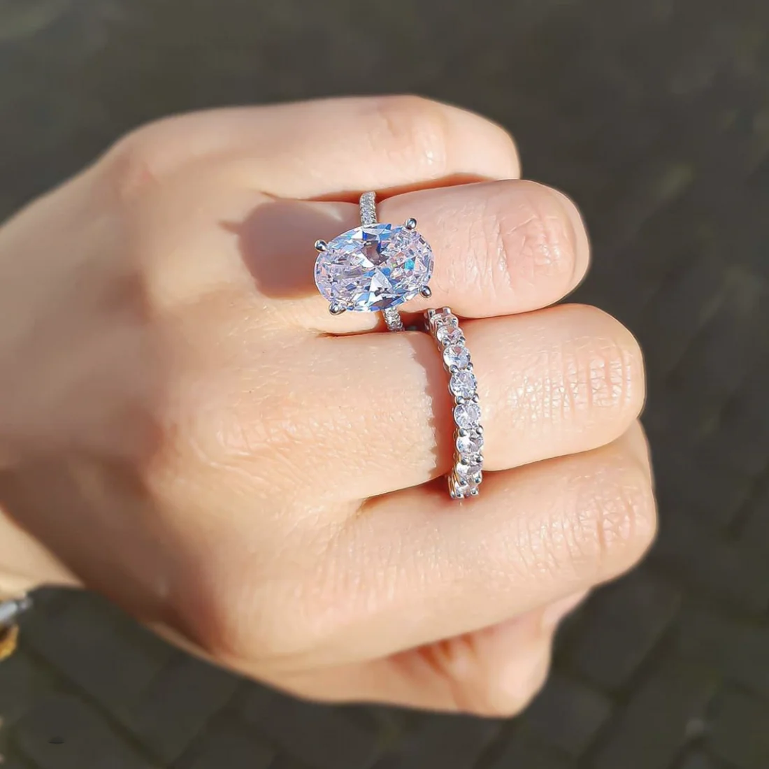 Luxury 925 Sterling Silver Oval Square Simulated Diamond Engagement and Wedding Ring for Women