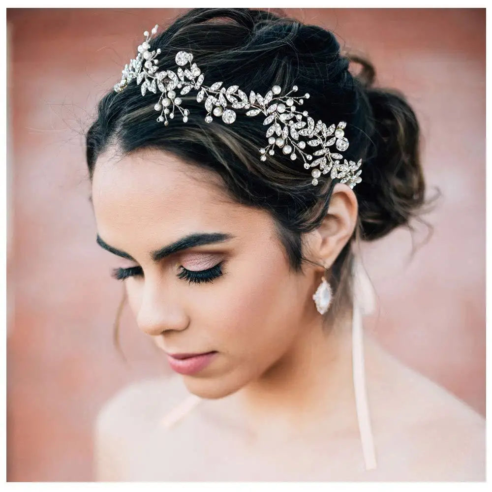 Elegant Pearl Crystal Flower Bridal Headband for Weddings