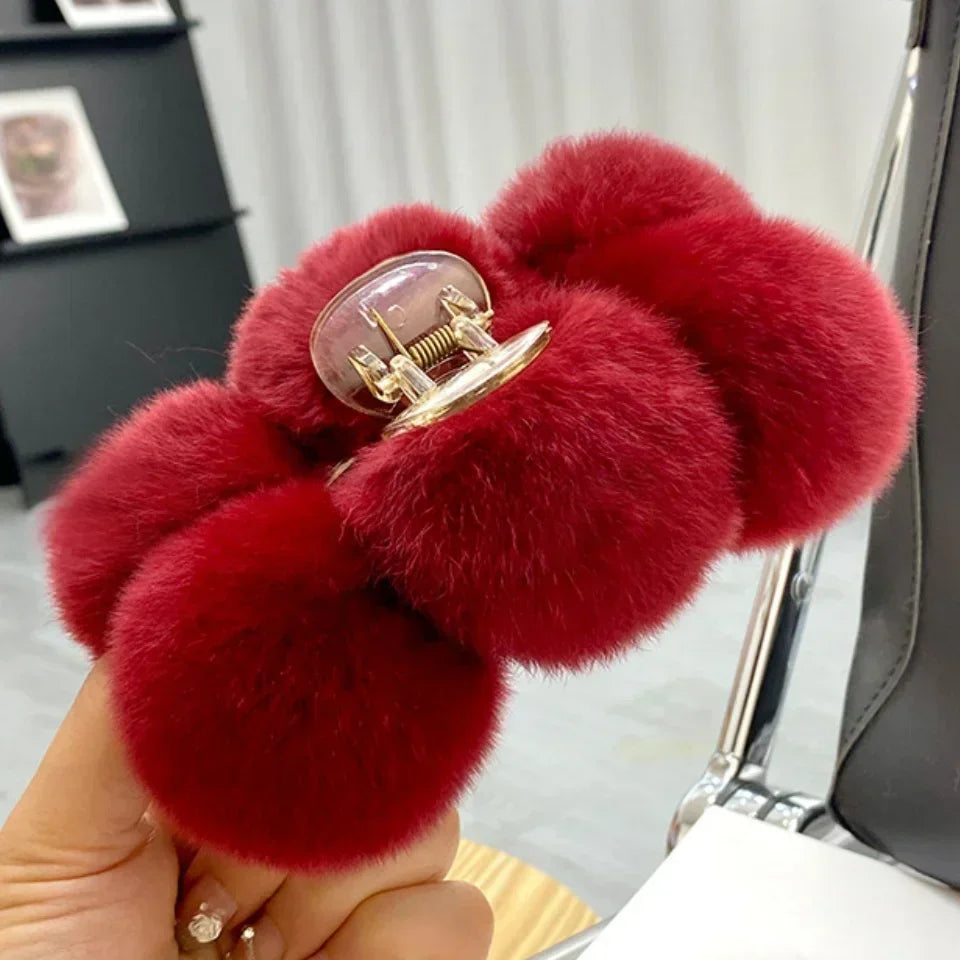 Korean Fashion Furry Hair Claw Clips For Women Set