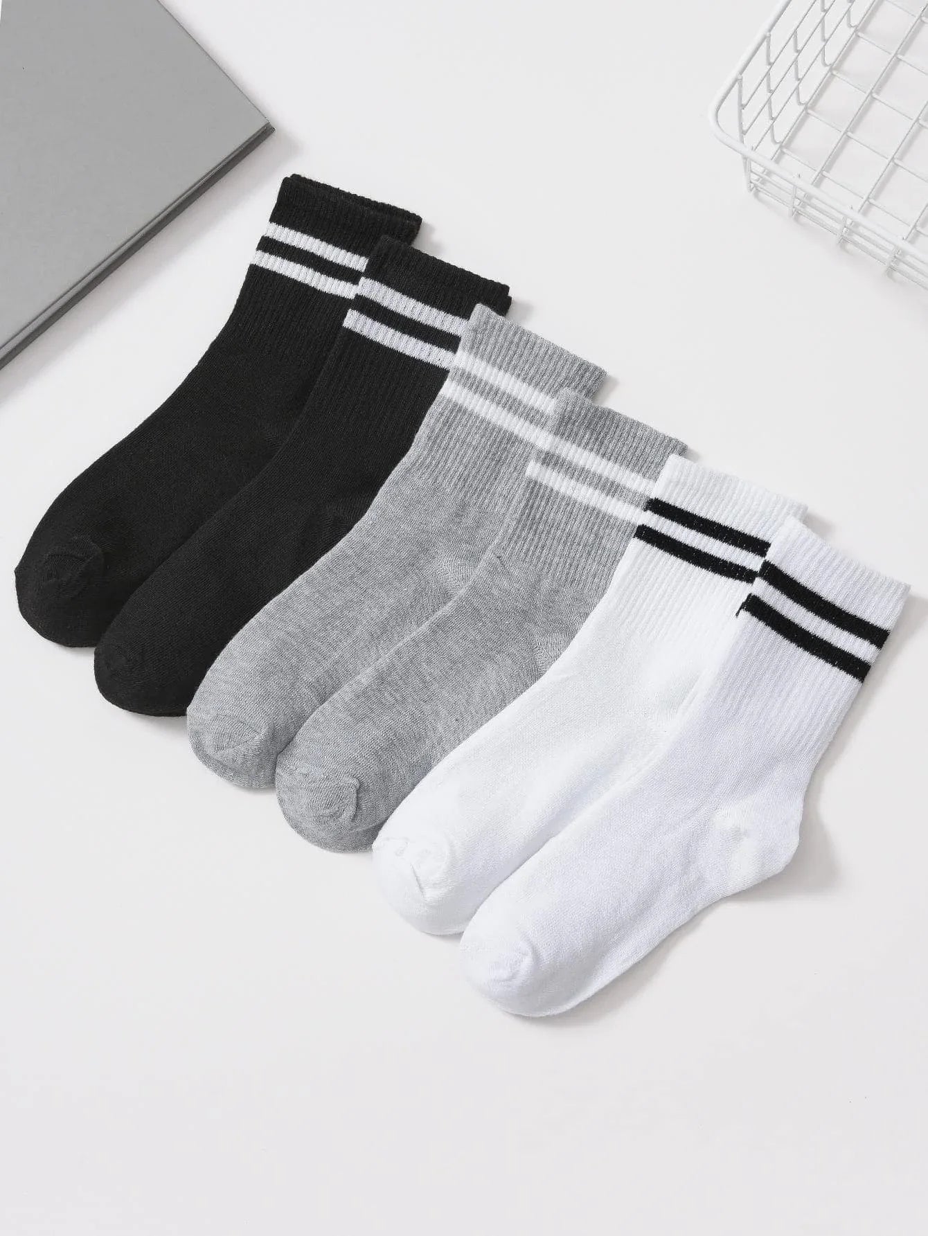 6/12 Pairs Middle Tube Socks For Men And Women Casual Single code NV575-4