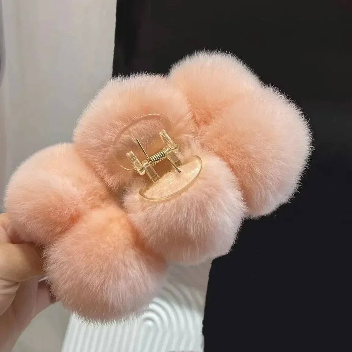 Korean Fashion Furry Hair Claw Clips For Women Set