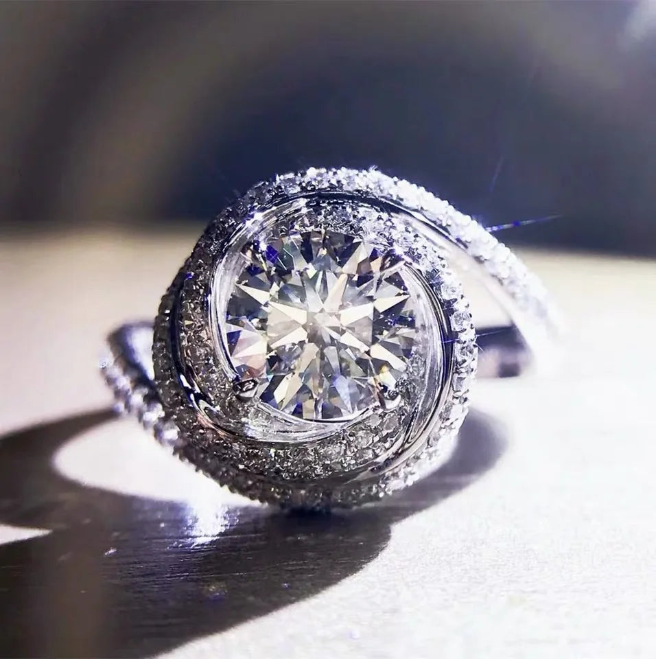 Fashion Moissanite Engagement Ring in 925 Sterling Silver Elegant Anniversary Band for Men and Women