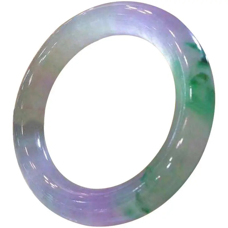 Elegant Green Jade Bracelet Hand-Carved Amulet for Women - Fashionable Jadeite Jewelry Gift
