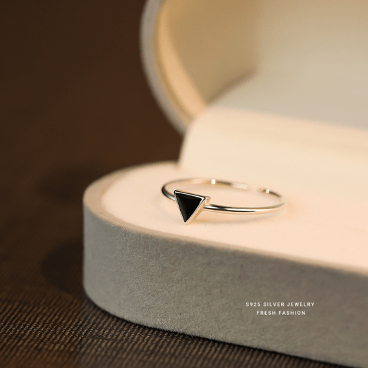 Elegant S925 Sterling Silver Black Triangle Open Ring for Women and Girls