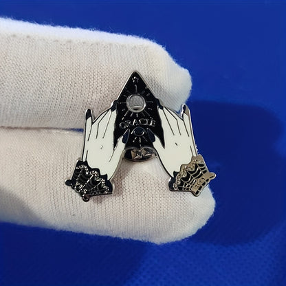 Gothic Witch Hands Horror Heart Brooch Enamel Lapel Pin Jewelry Gift for Men