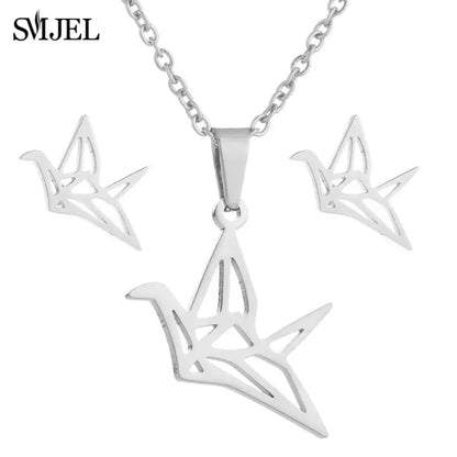 Elegant Stainless Steel Animal Necklace for Women - Rabbit Charm and Paw Print Design