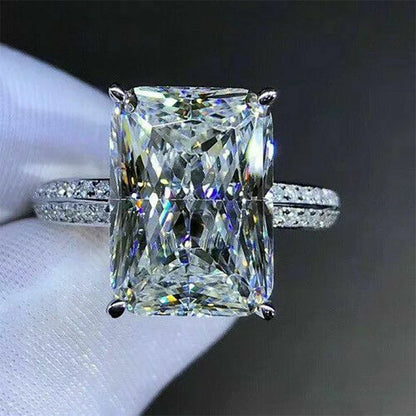 Huitan Luxury Big Square Crystal Stone Ring for Women Stylish Engagement Wedding Anniversary Gift