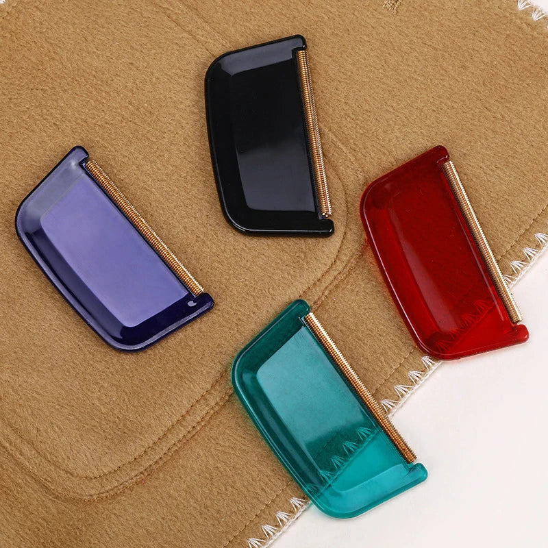 Mini Portable Lint Remover Brush Clothes Shaver Tool for Fabrics