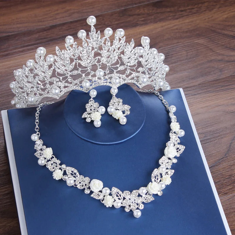 Luxury Bride Crystal Pearl Flower Jewelry Set - Top-Rated Rhinestone Choker, Earrings & Tiara for Stunning Weddings
