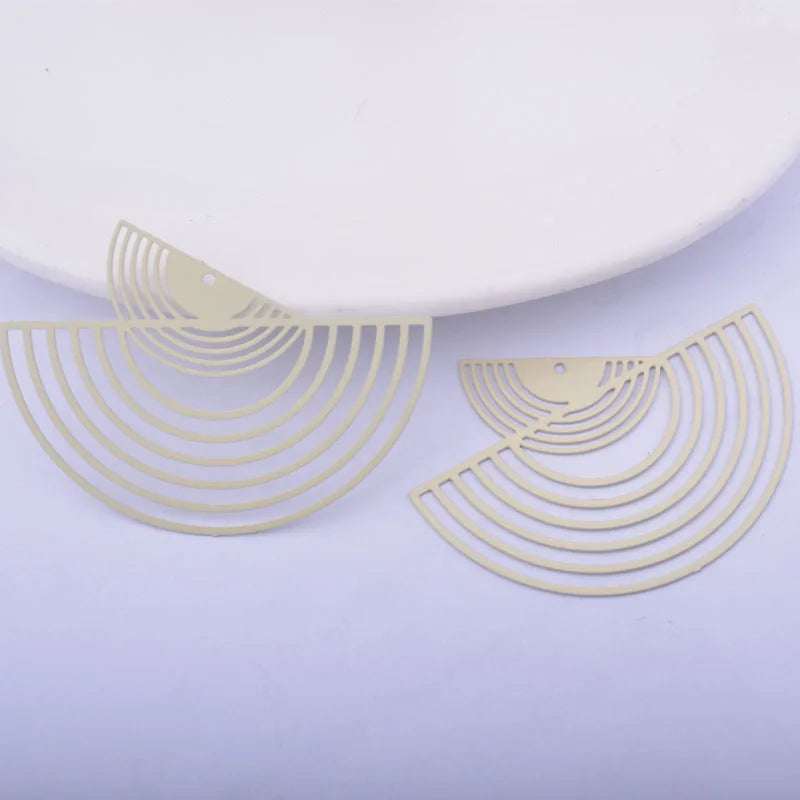 Elegant Brass Fan-Shaped Charms Set for DIY Jewelry Creations 30 Pieces