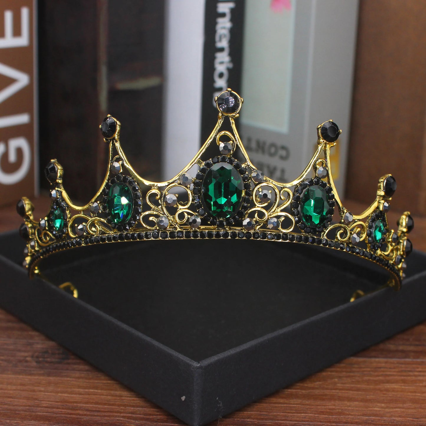 Elegant Crystal Tiara Crown Rhinestone Diadem for Weddings and Pageants