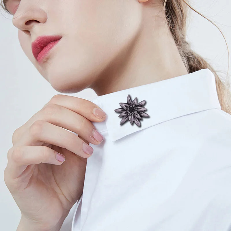 Classic Edelweiss Flower Enamel Pin Badge Copper Brooch for Unisex Fashion