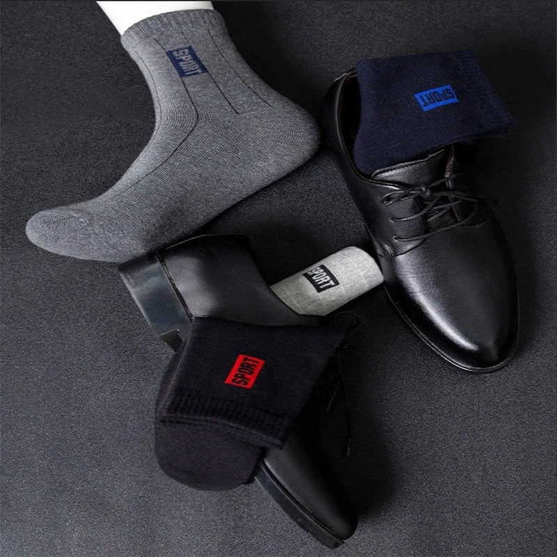 20 Pairs Men’s Cotton Breathable Crew Socks Sweat Absorbent Deodorant Business Casual Socks Gift Set
