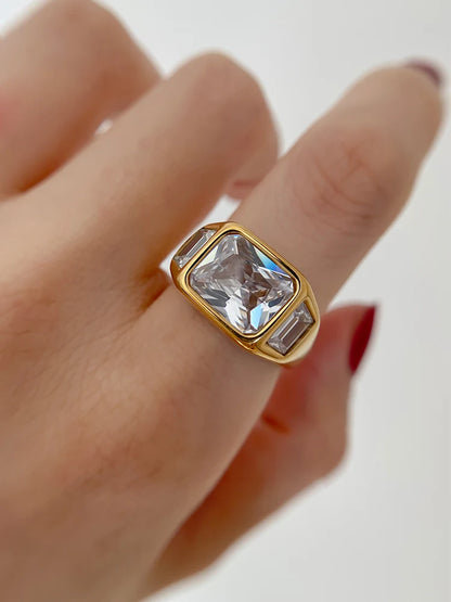Titanium 18K Gold Geo Rhinestone Band Statement Ring for Women Jewelry Designer Fashion