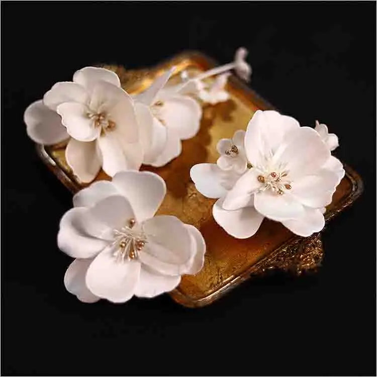 Elegant Bridal Hairgrips Set - Handmade Romantic Flower Hairpins for Weddings and Engagements 3 PCS