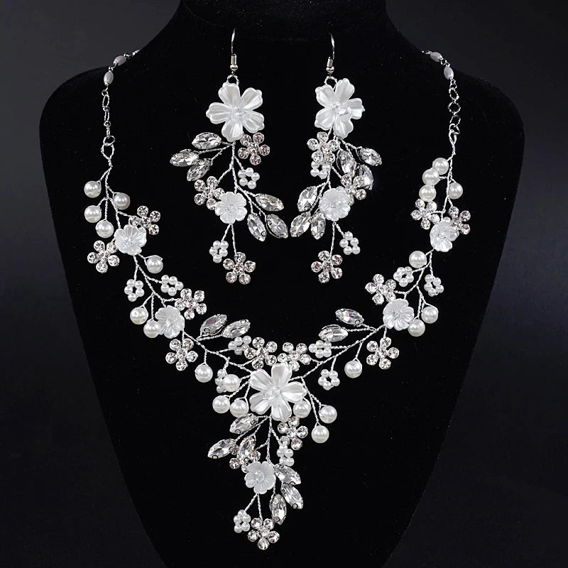 Wedding Elegance Rhinestone & Pearl Jewelry Set - Dangle Earrings & Adjustable Necklace for Women Silver